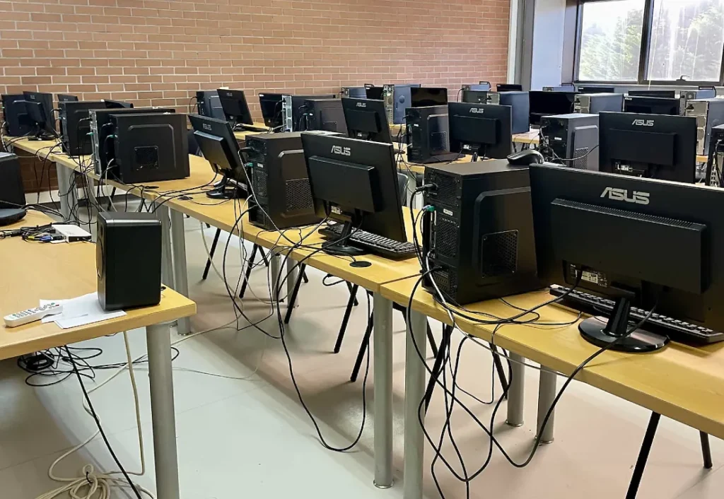 Aula de informática
